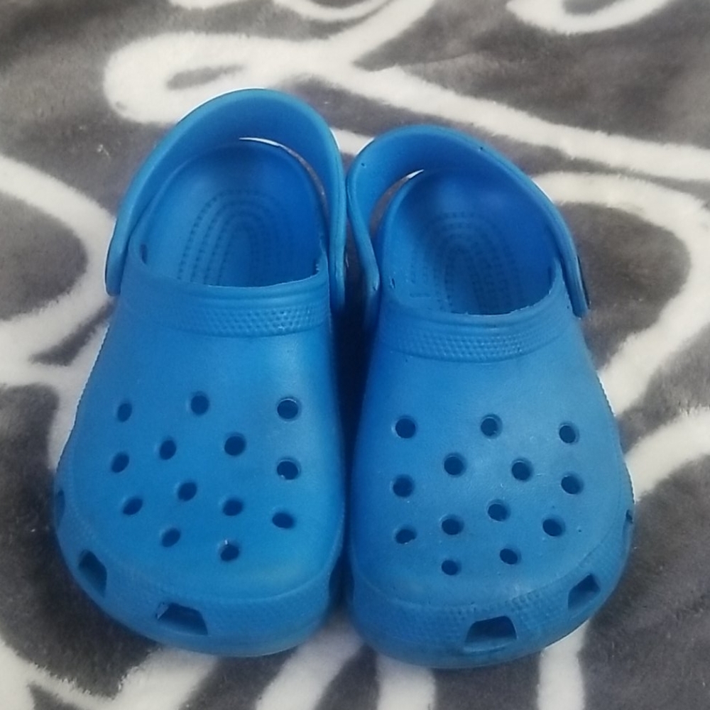 Crocs